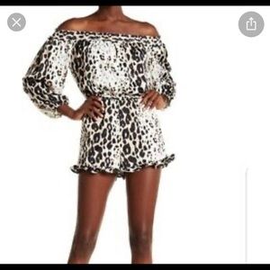 Bebe  Leopard 🐆 Romper